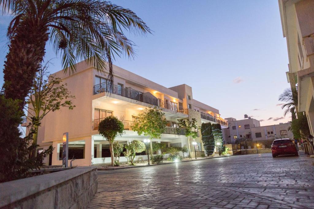 Kings Holiday Apartments